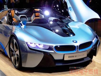 2012年度巴黎車(chē)展:BMW i8概念車(chē)能以全電動(dòng)方式運轉