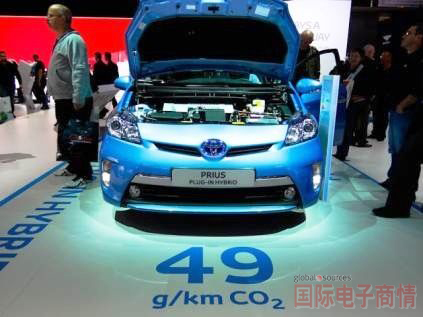 2012年度巴黎車(chē)展:日本車(chē)廠(chǎng)豐田(Toyota)混合動(dòng)力車(chē)款Prius Plug-in Hybrid