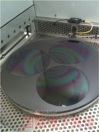 美商普瑞光電已打造出每瓦135流明的GaN-On-Silicon LED
