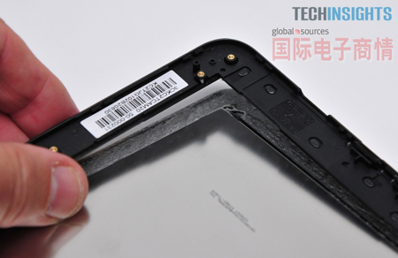 《國際電子商情》顯示器外框特寫(xiě)